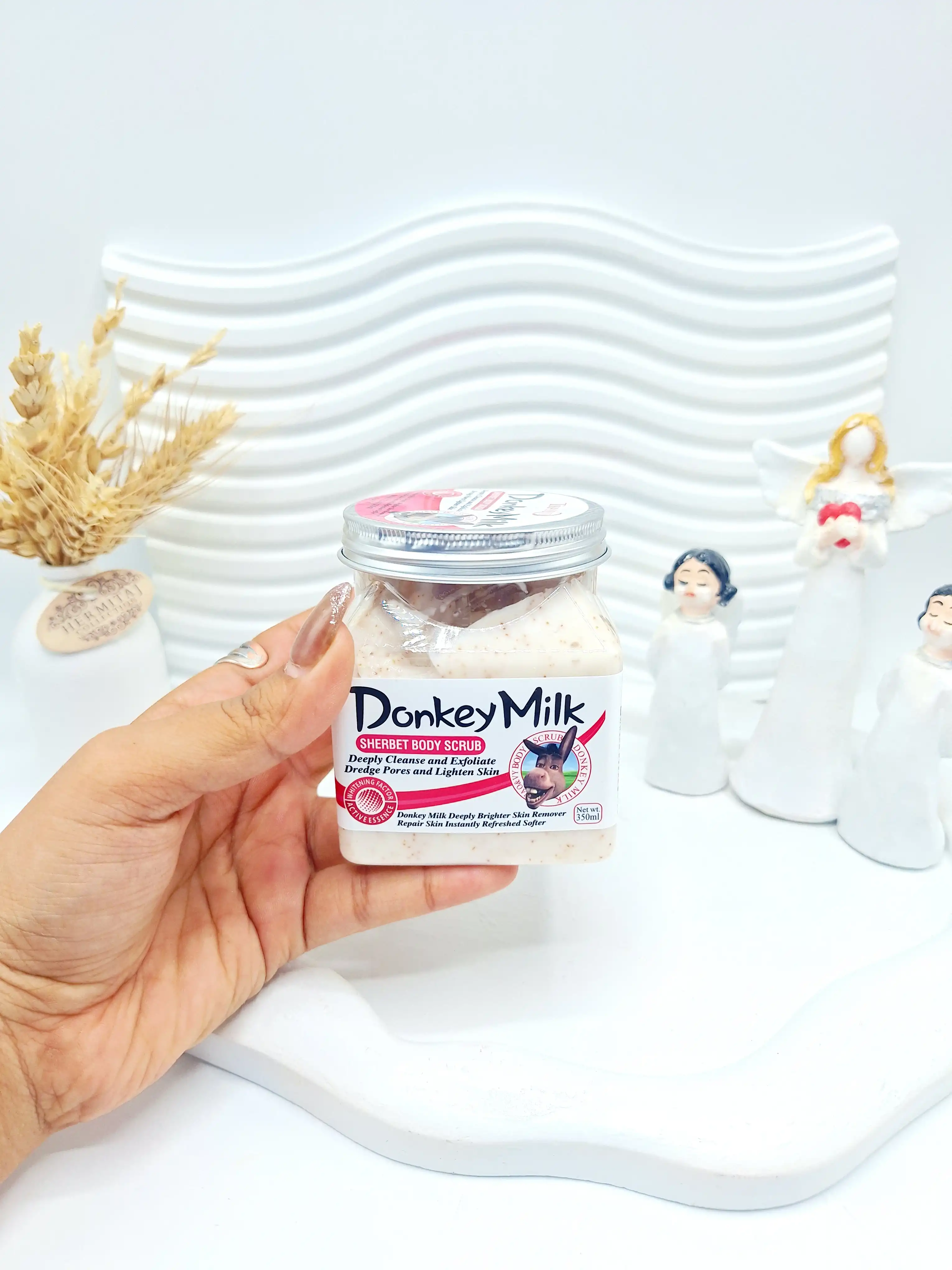 اسکراب شنی صورت و بدن 350 میل وکالی در رابحه های مختلف و متنوع  WOKALI کد 9228