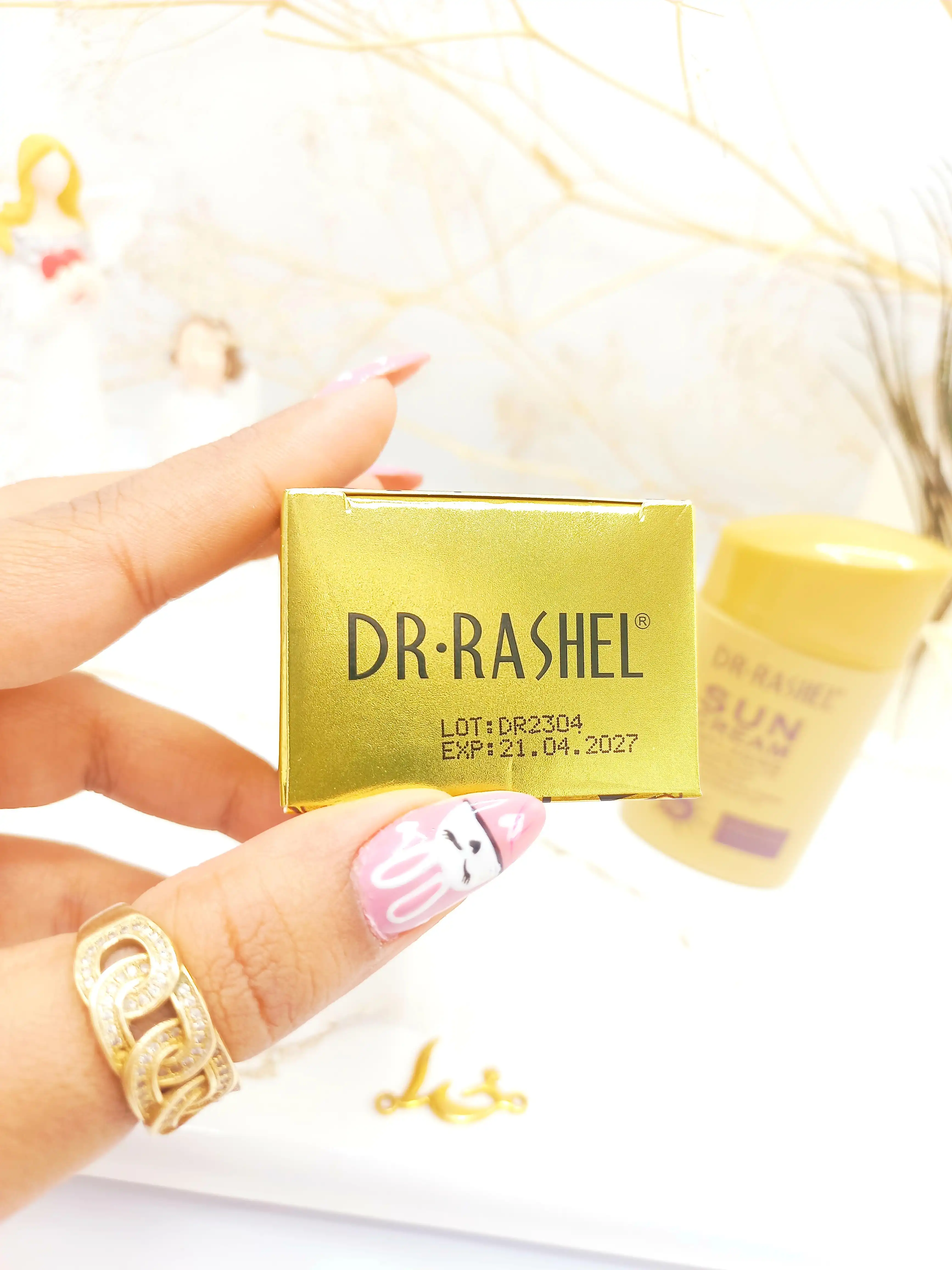 ضدآفتاب 60 درصد بی رنگ دکتر راشل dr RASHEL کد DRL1311