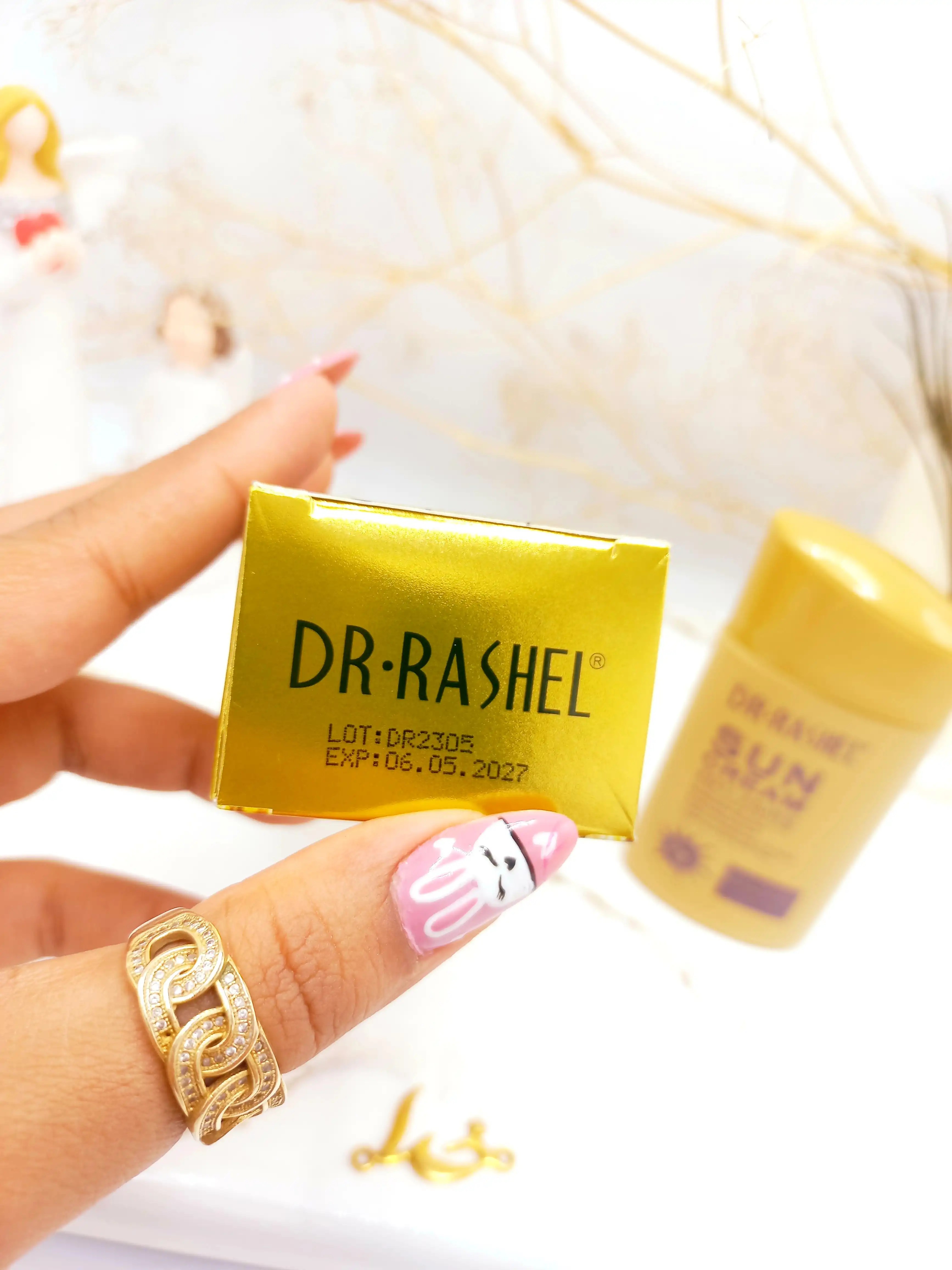 ضدآفتاب 75 درصد بی رنگ دکتر راشل dr RASHEl کد DRL1310