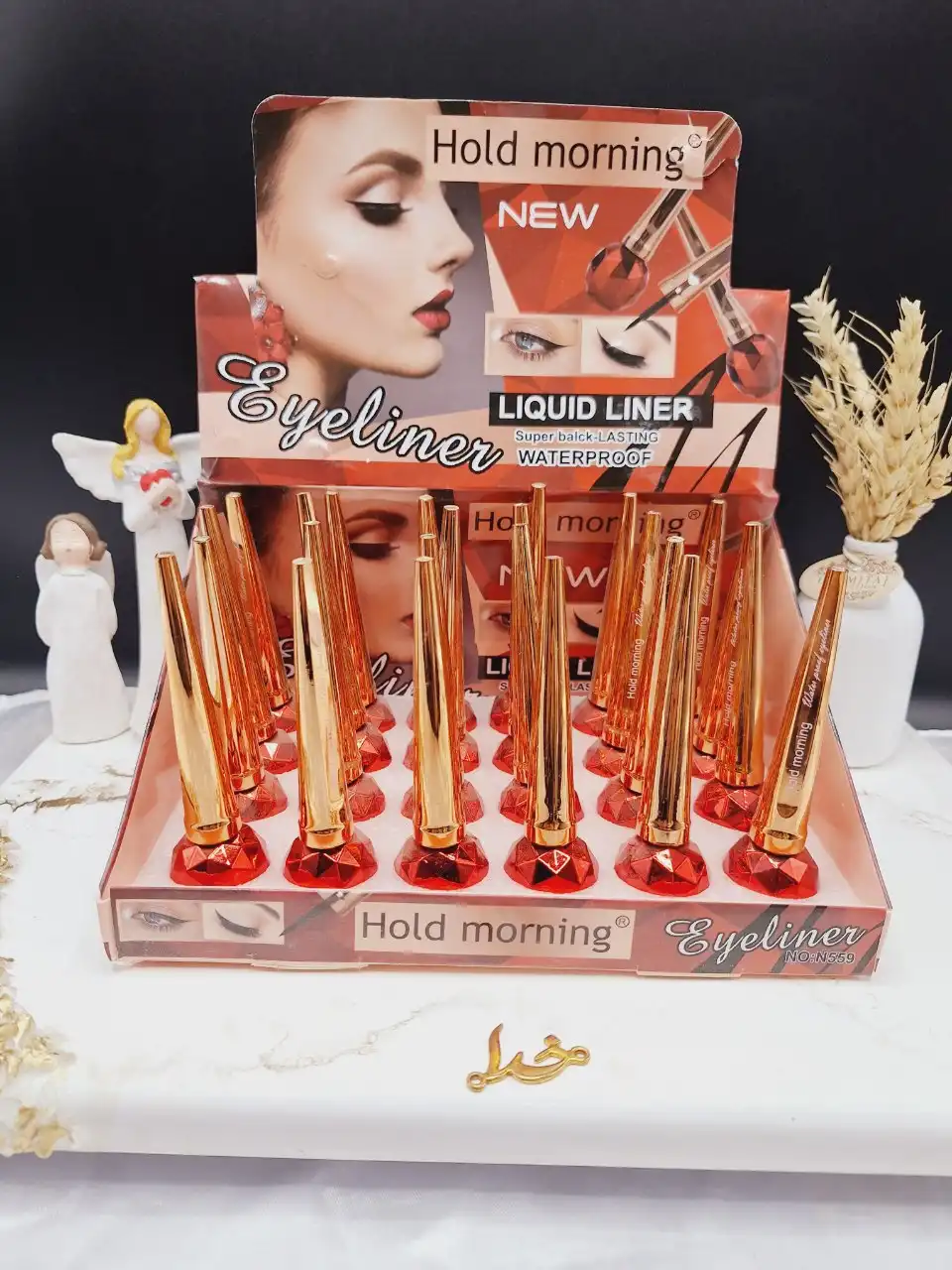 خط چشم ماژیکی کوزه قرمز برند هلد مرنینگ Hold morning کد N559