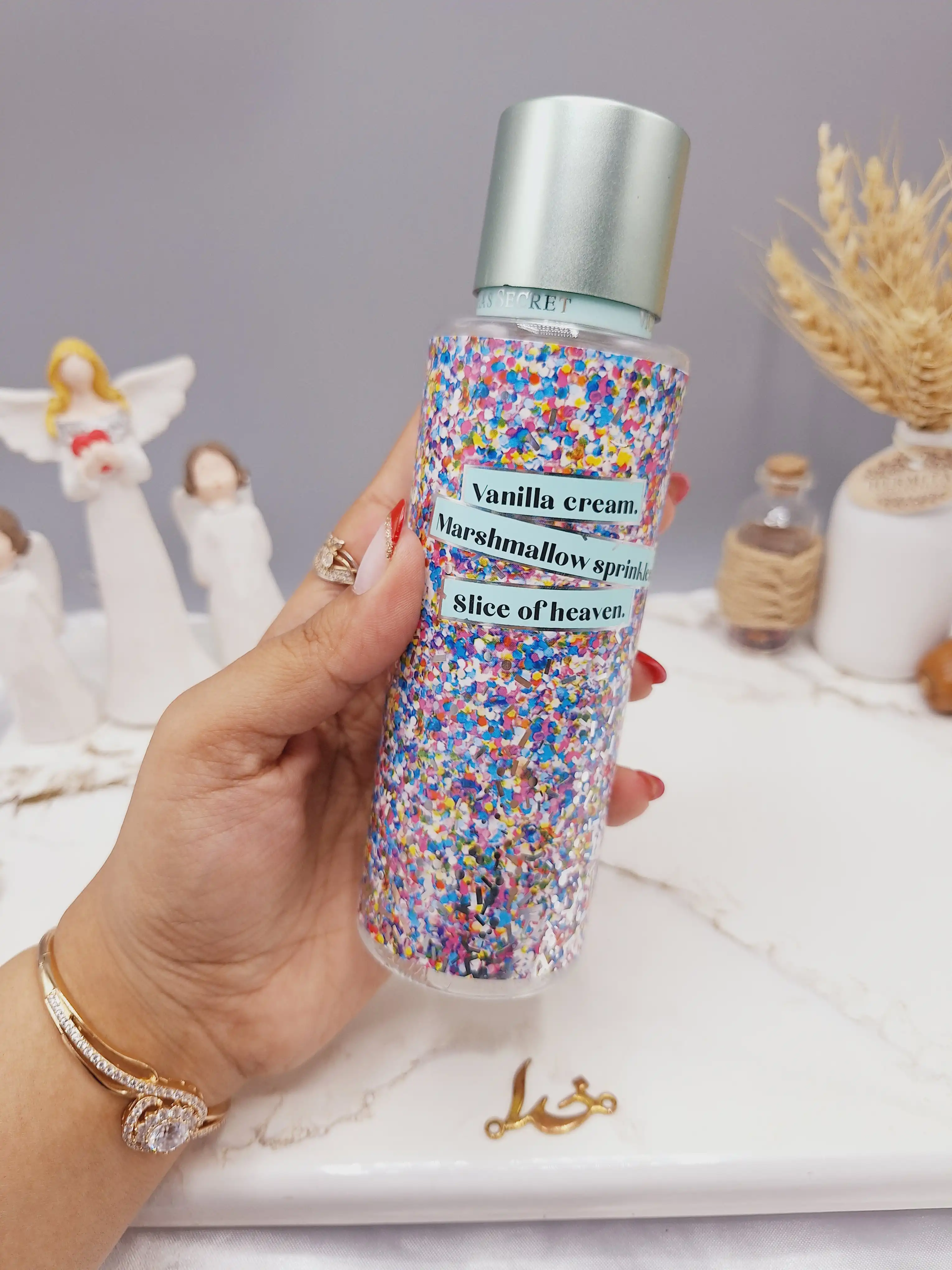 بادی اسپلش مدل cake confetti حجم 250 میل برند ویکتوریا سکرت