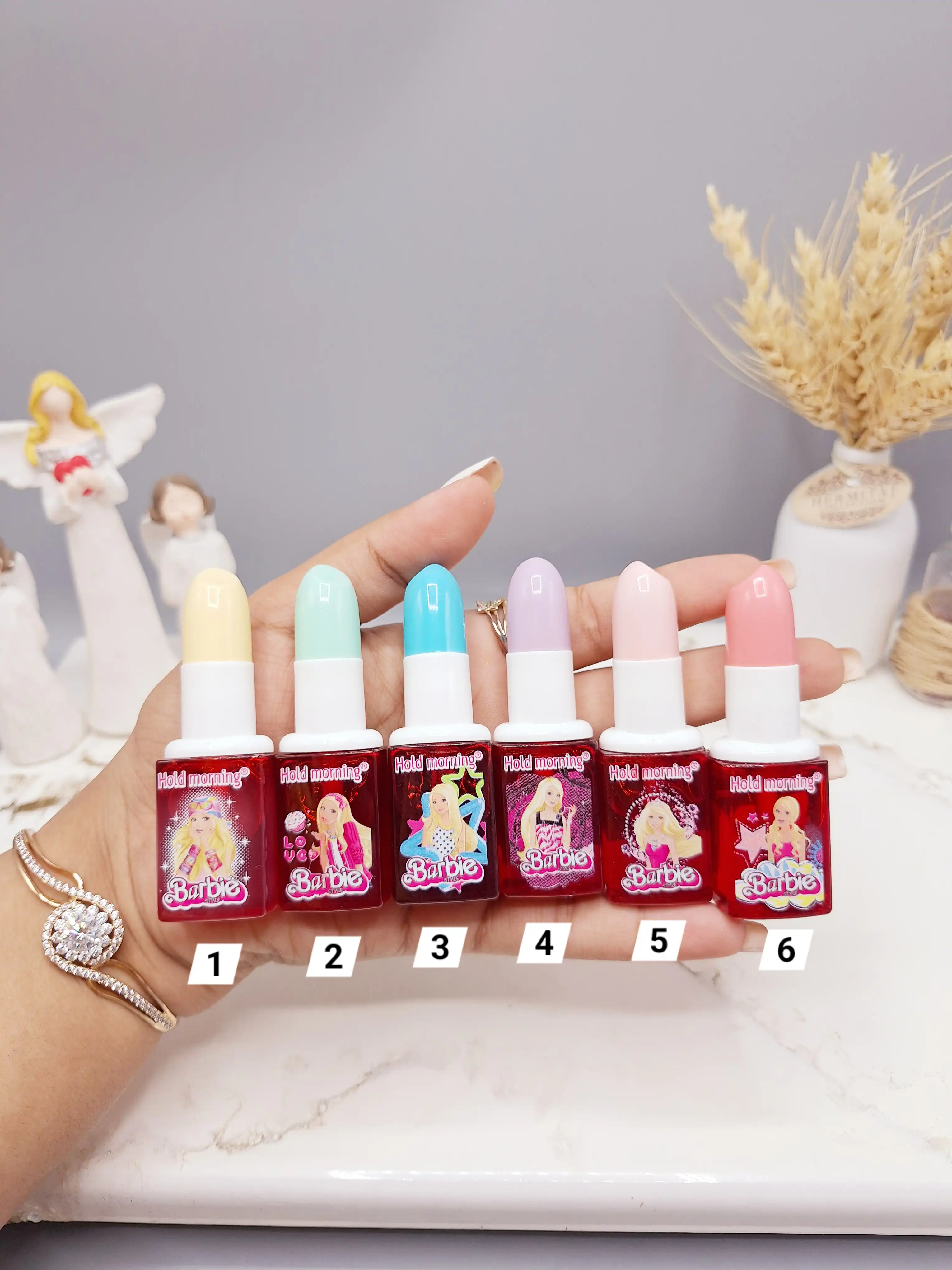 تینت مدل رژ طرح باربی استوانه ای برند Hold morning کد NO:HL5577