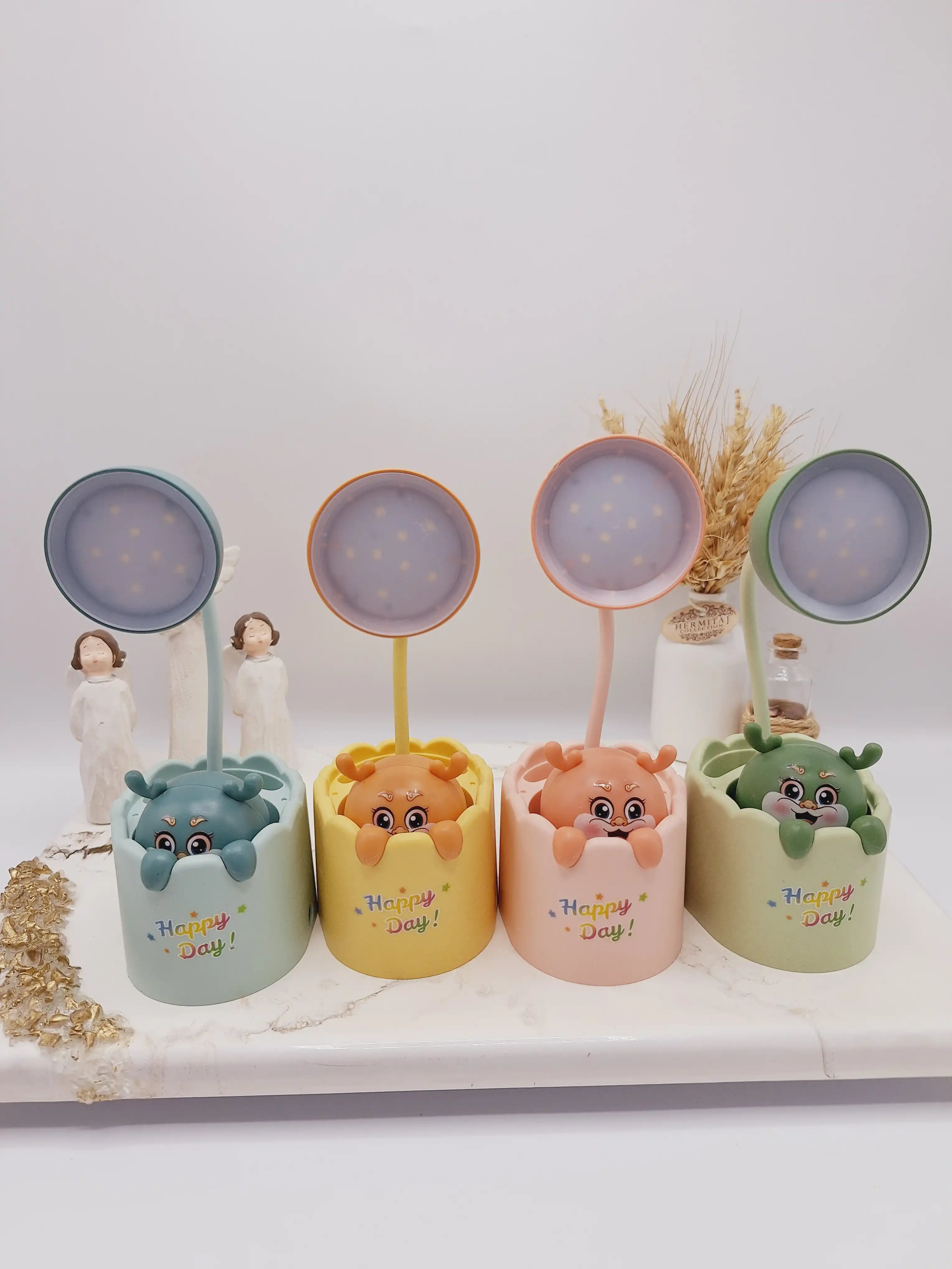 چراغ مطالعه عروسکی شارژی دارای مداد تراش کد 218