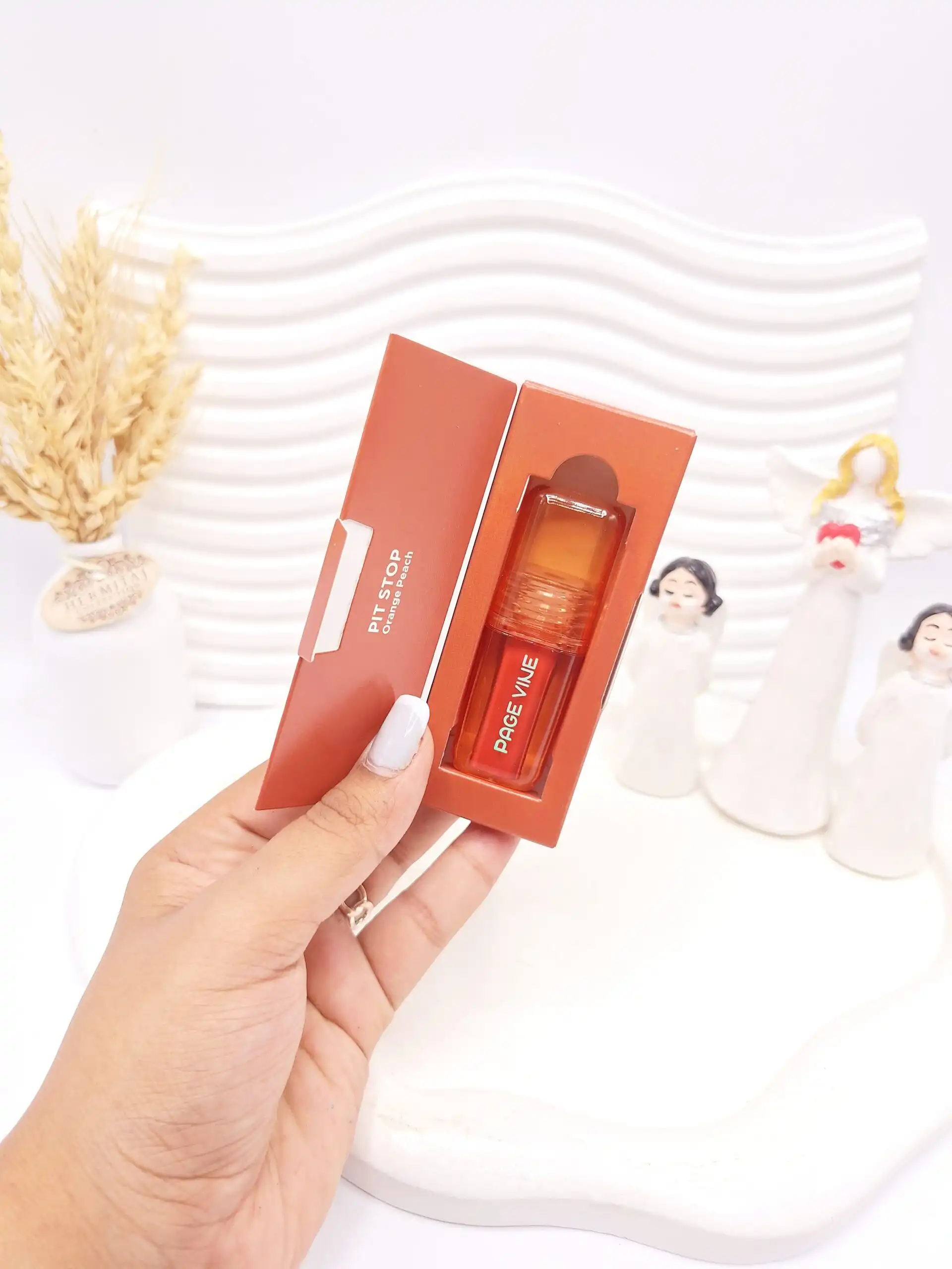 رژ لب مایع پیجوان با کیفیت عالی و خوش رنگ کد p0212