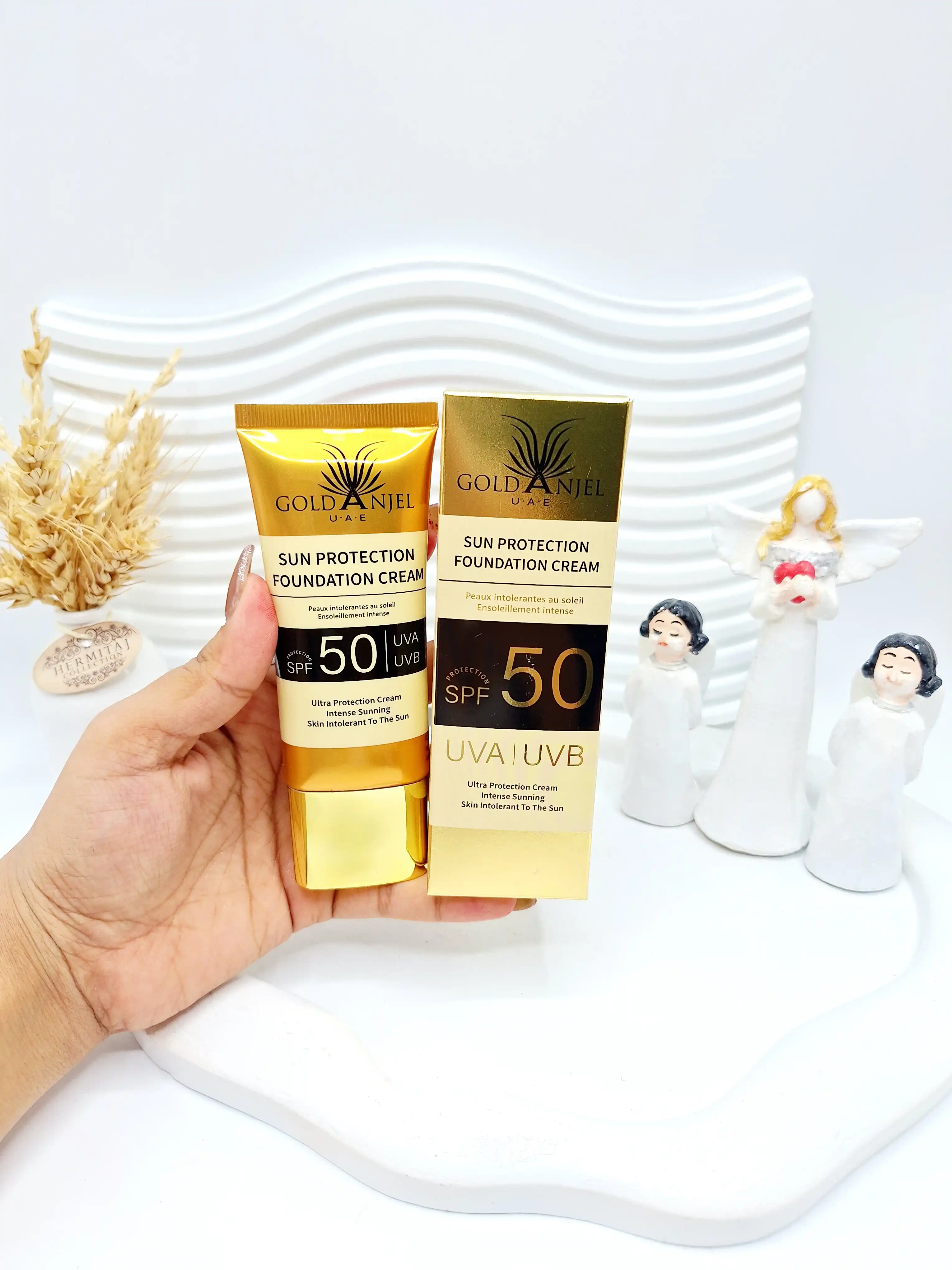 کرم پودر SPF 50 حجم 60 میل برند گلد آنجل کد 1627