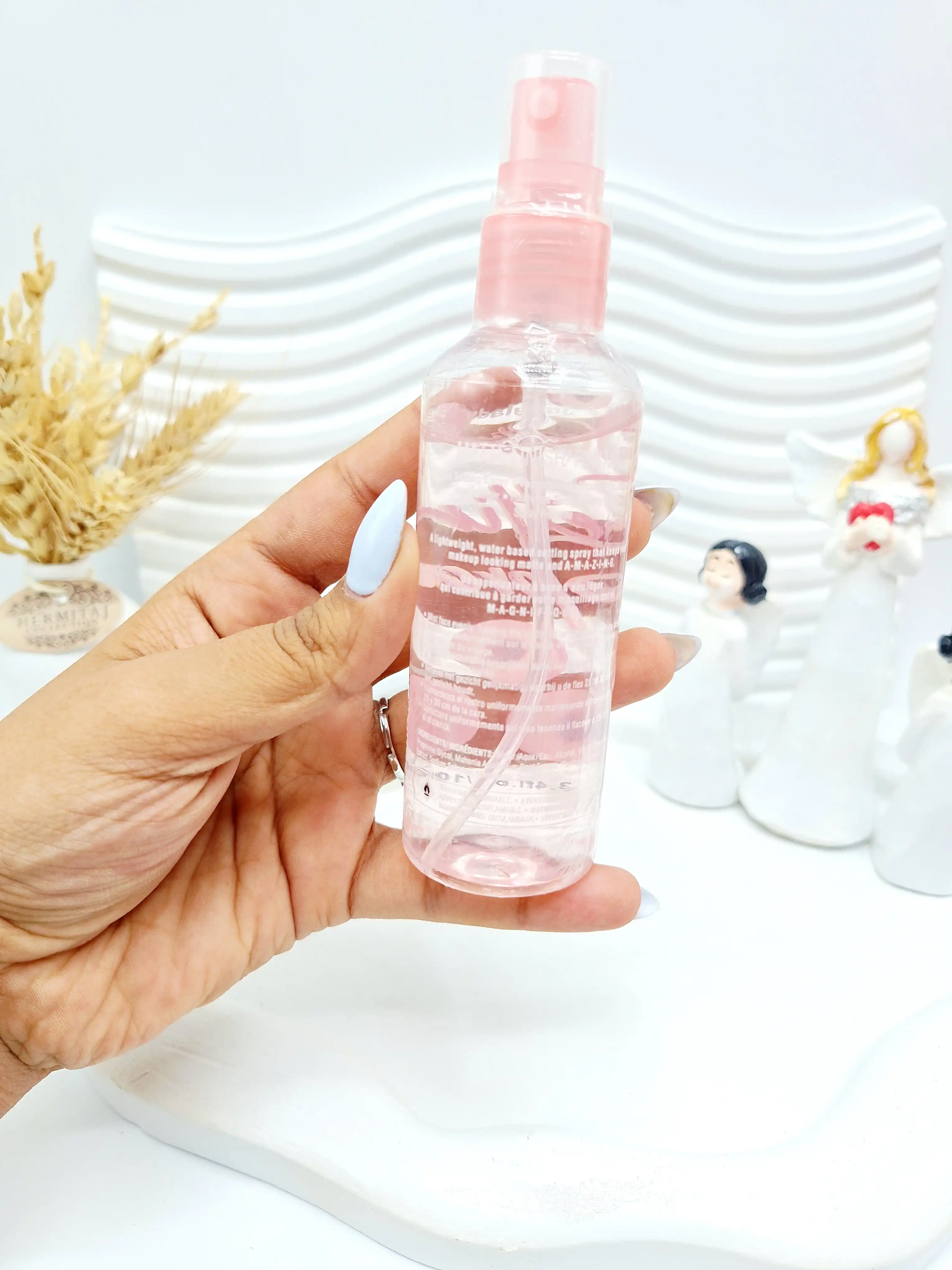 اسپری تثبیت آرایش جولی لیدی Jollylady مدل هلو کد JL-0066