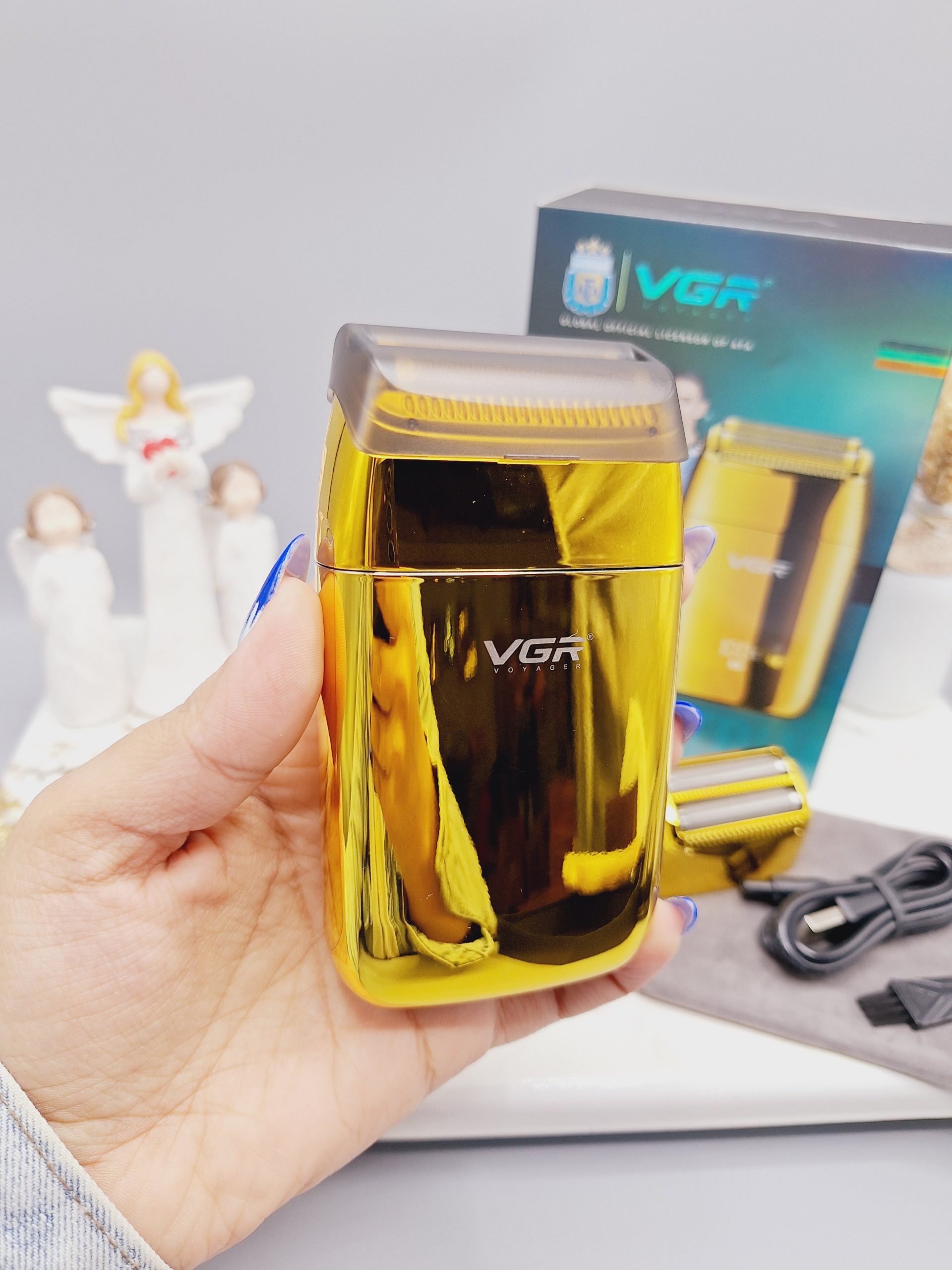 ماشین اصلاح (شیور) حرفه ای وی جی ار مدل V-399