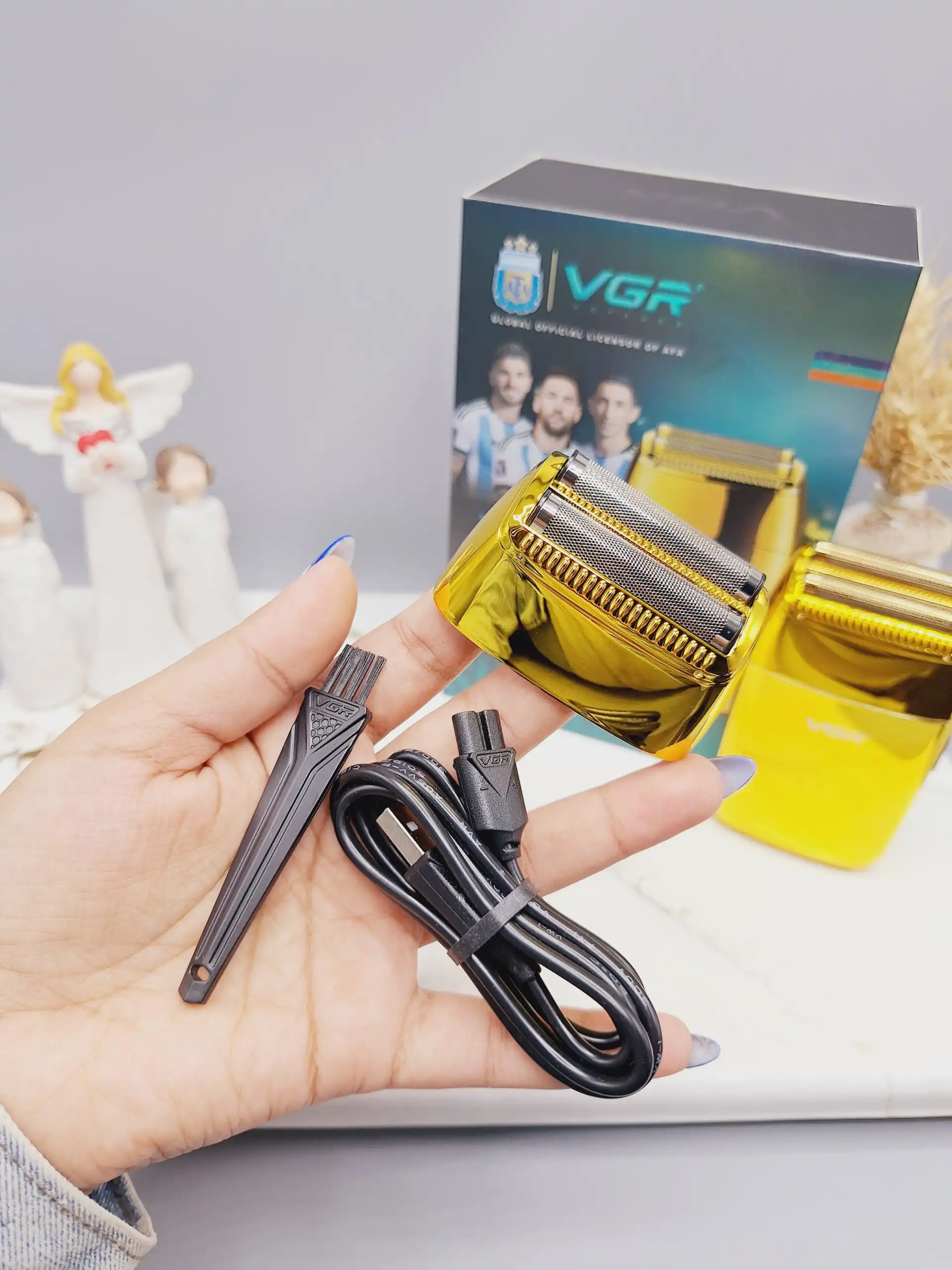 ماشین اصلاح (شیور) حرفه ای وی جی ار مدل V-399