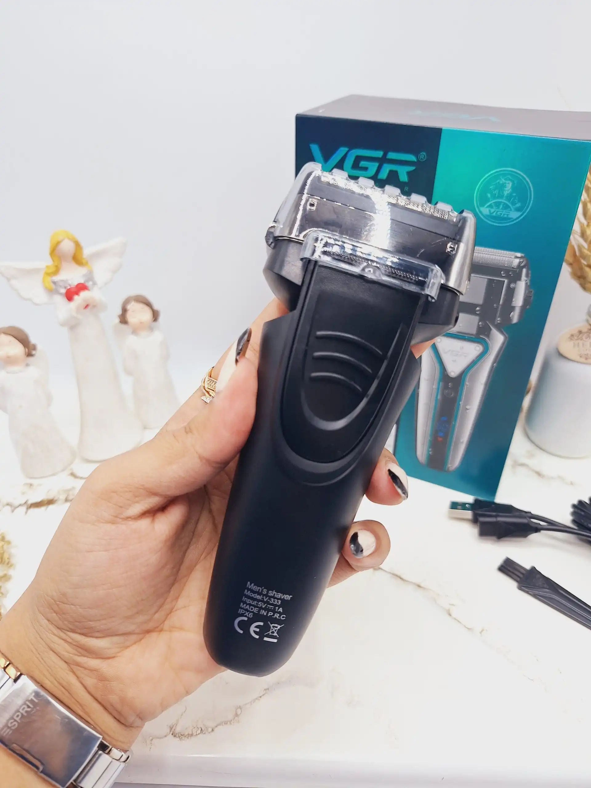 ماشین اصلاح موی صورت مردانه وی جی ار VGR مدل V-333